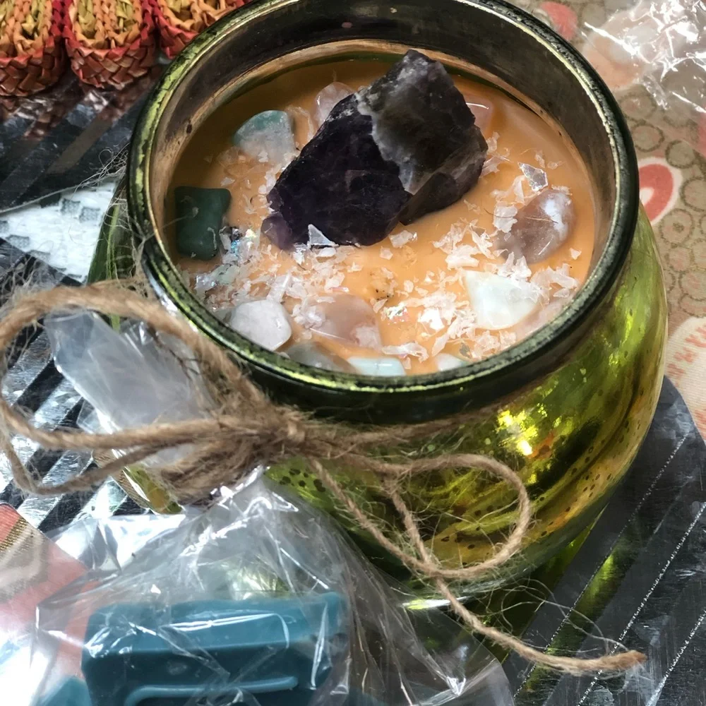 🏚🕯🕯LIMITED🕯🕯REIKI triple layered wax melt Handpoured Hallows Heals Candles - Picture 2 of 3